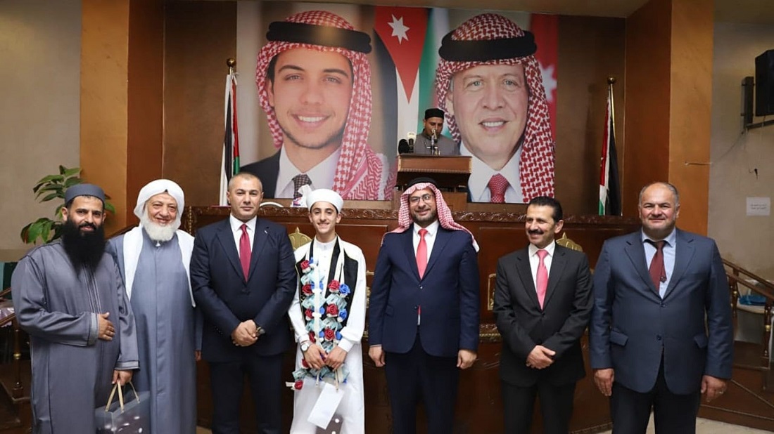 صورة حول : أمين عام الأوقاف يؤكد أهمية تكريم حفظة القرآن الكريم أمين عام الأوقاف يؤكد أهمية تكريم حفظة القرآن الكريم