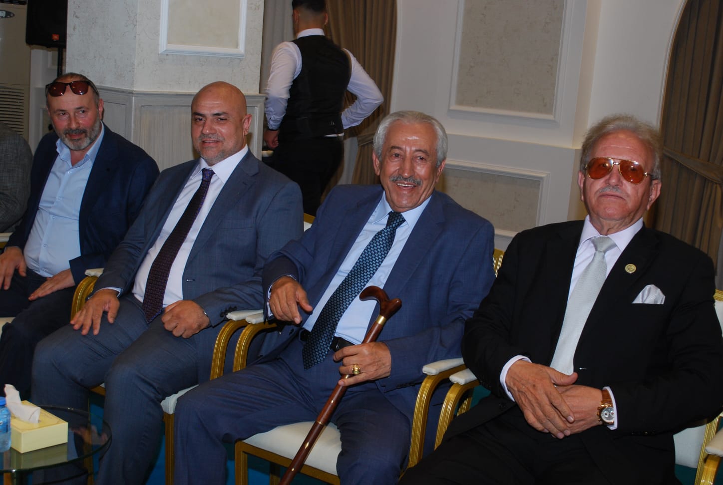 بالصور.. ال البكار وال هاها نسايب الخصاونة طلب والعيسوي لبى