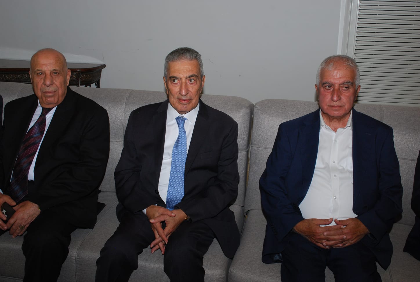 بالصور.. ال البكار وال هاها نسايب الخصاونة طلب والعيسوي لبى
