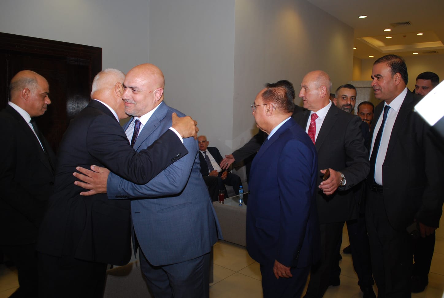 بالصور.. ال البكار وال هاها نسايب الخصاونة طلب والعيسوي لبى