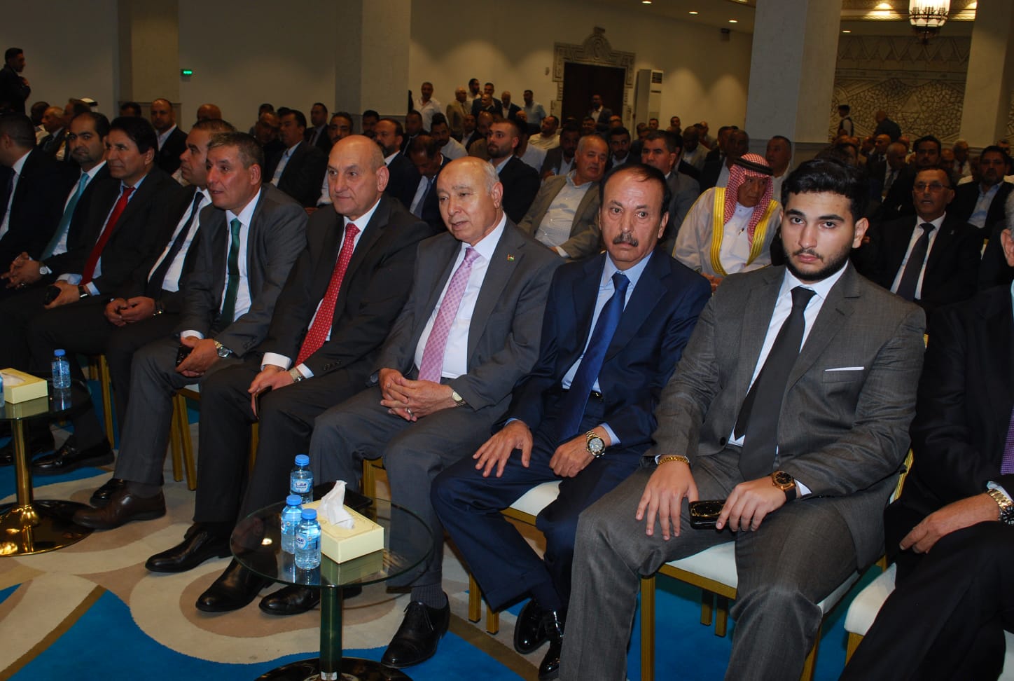بالصور.. ال البكار وال هاها نسايب الخصاونة طلب والعيسوي لبى