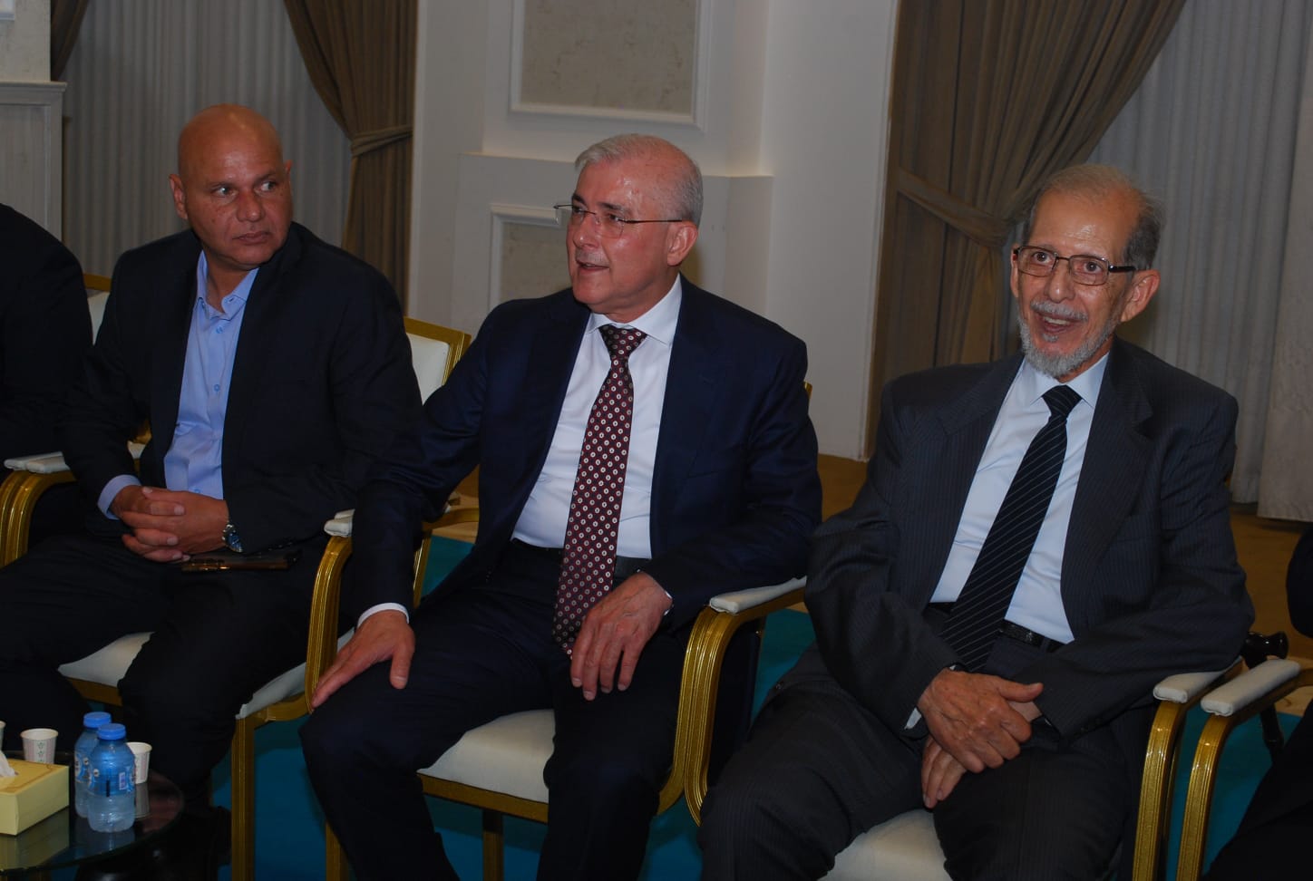 بالصور.. ال البكار وال هاها نسايب الخصاونة طلب والعيسوي لبى