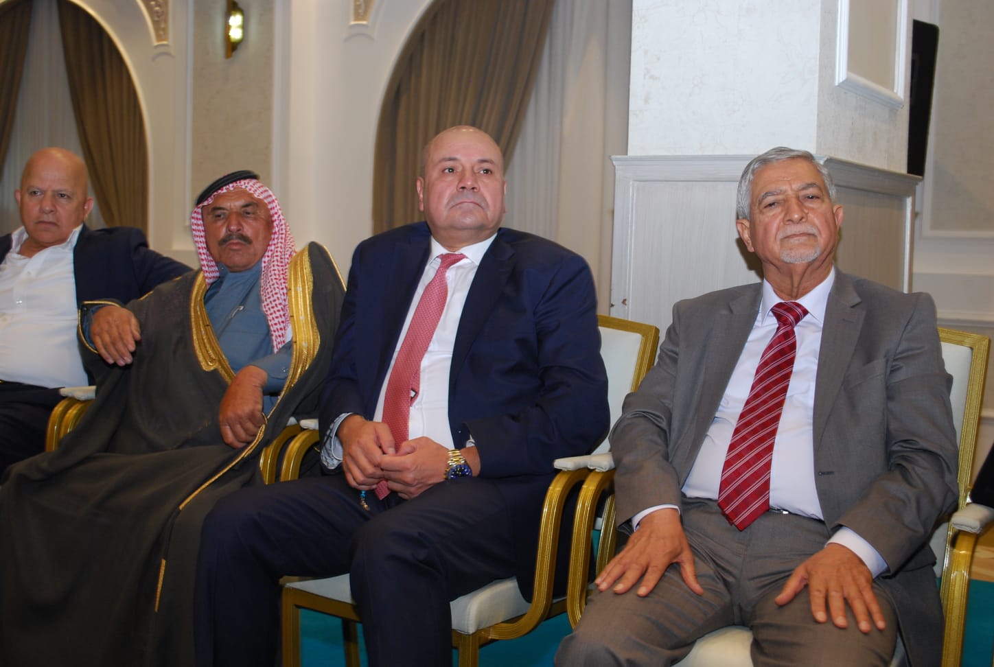 بالصور.. ال البكار وال هاها نسايب الخصاونة طلب والعيسوي لبى