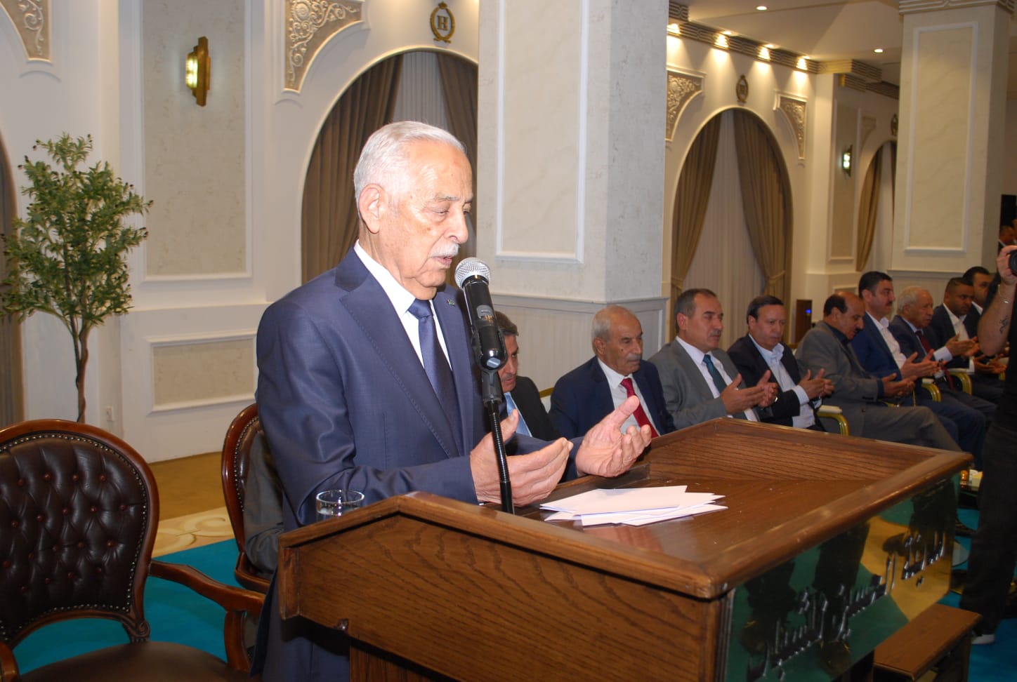 بالصور.. ال البكار وال هاها نسايب الخصاونة طلب والعيسوي لبى