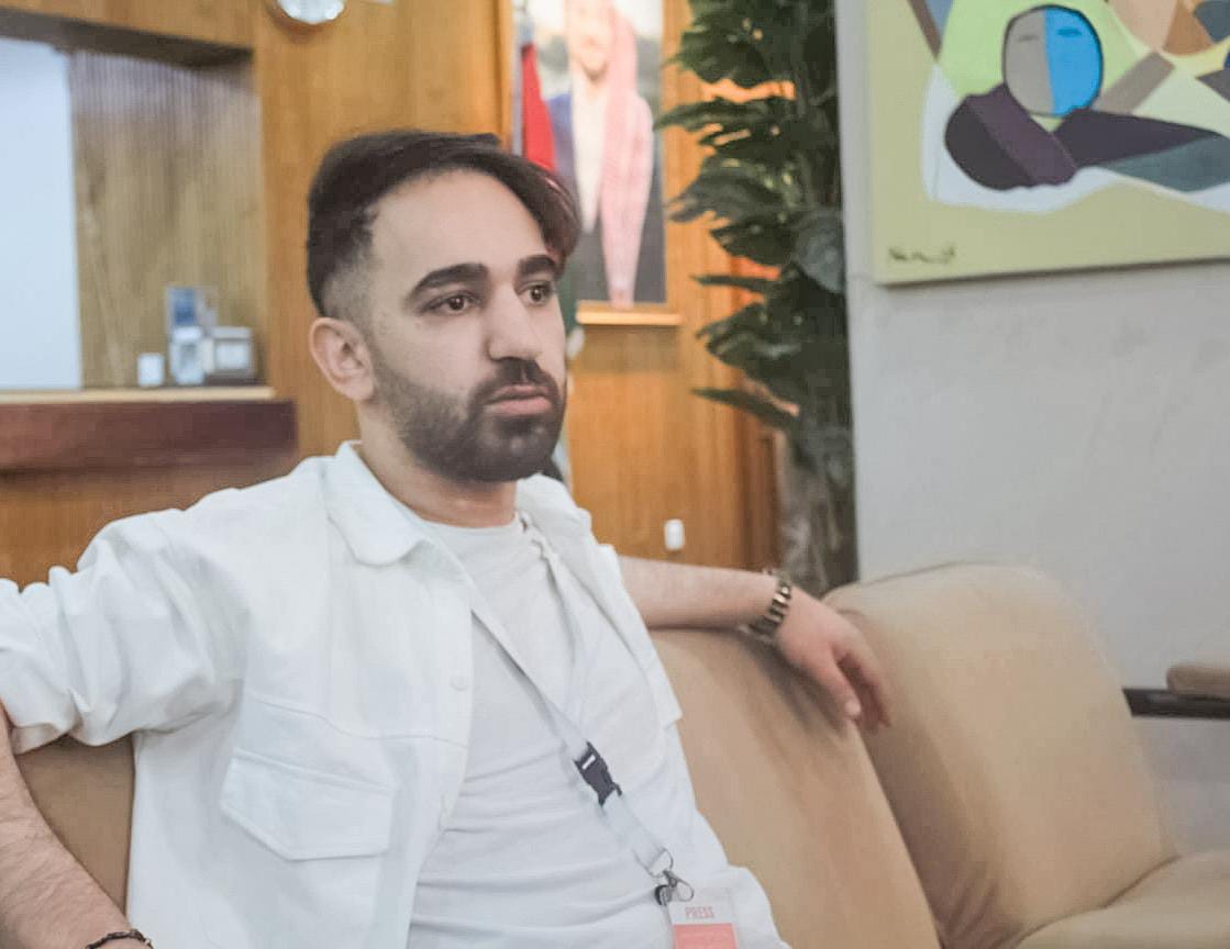 سلامة يكتب: بين النقد والإساءة.. يبقى الانتماء أكبر
