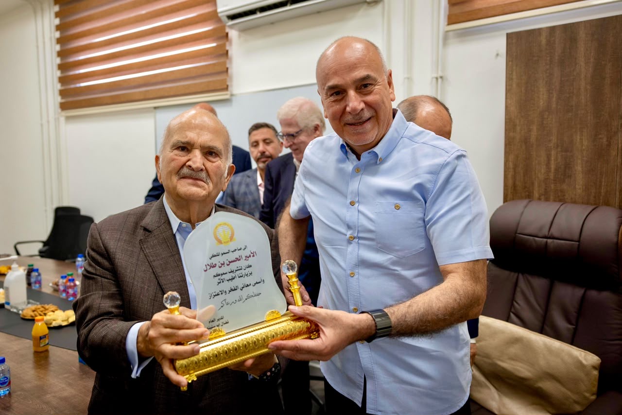 الأمير الحسن يزور مخابز جواد الحديثة ويشيد بدور الصناعة الوطنية في دعم الاقتصاد