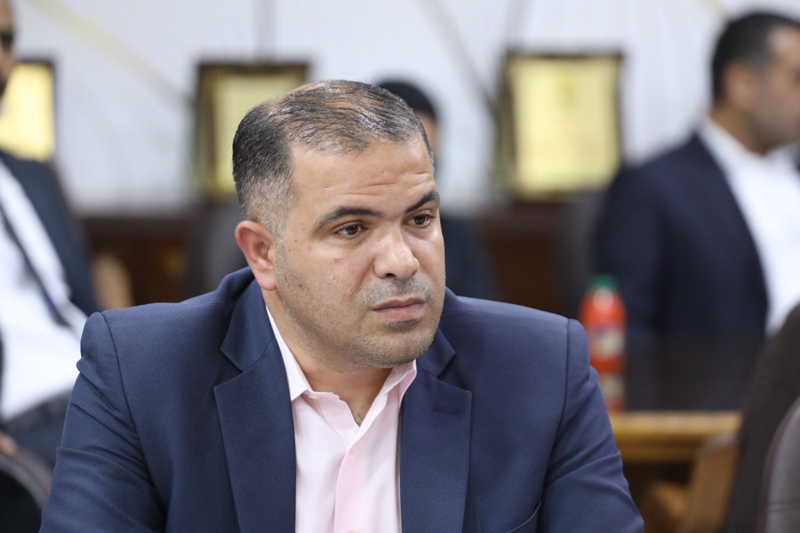 وزير الشؤون السياسية والبرلمانية يلتقي عدد من مراكز الدراسات في الجامعات الأردنية