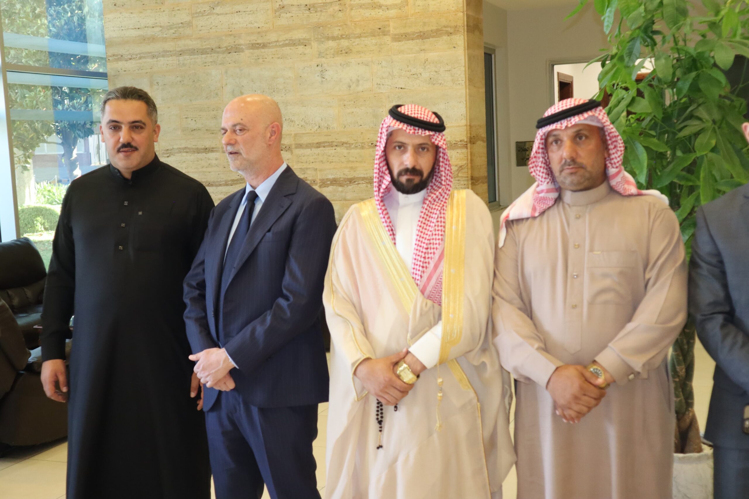 حداد و أبو طويلة نسايب .. عطية طلب و الخصاونة أجاب