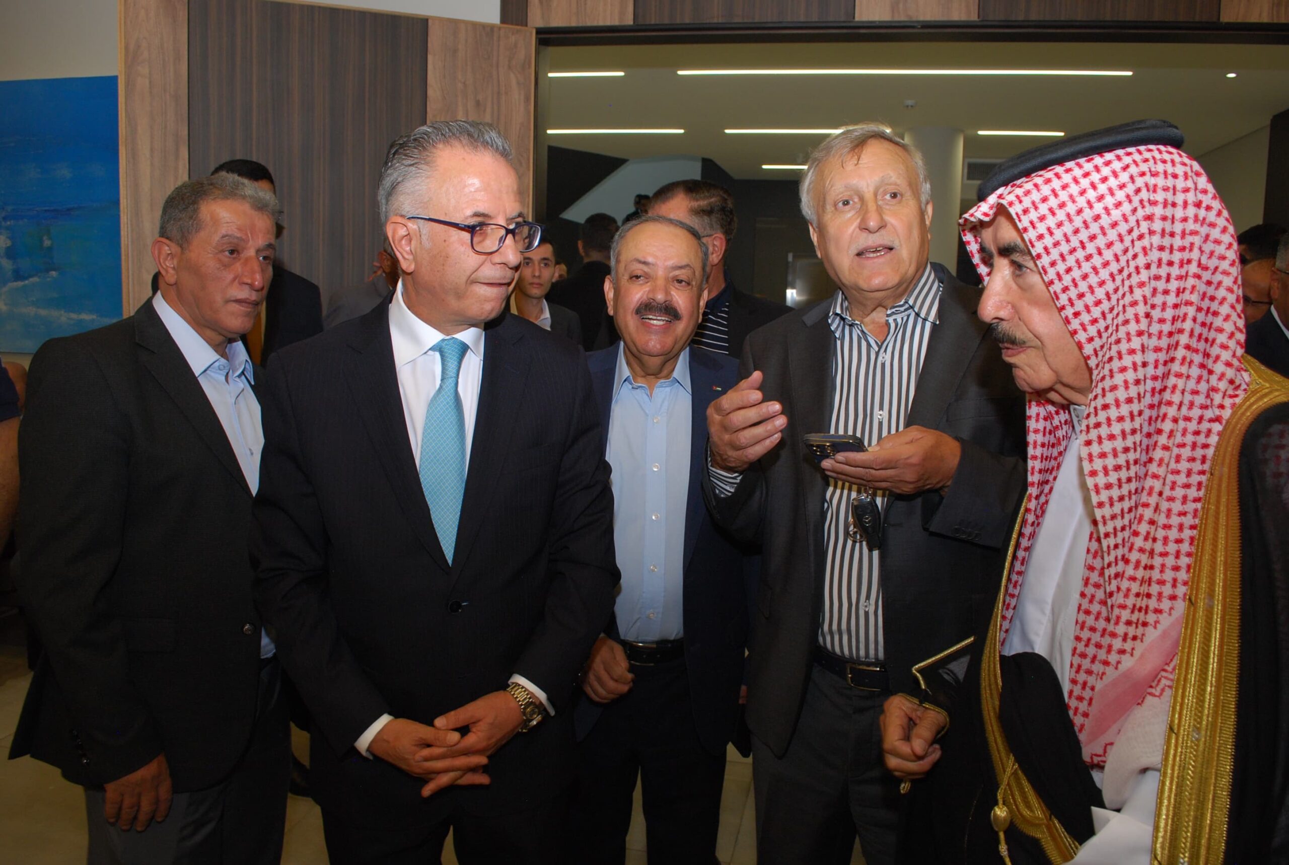العزة والشوابكة نسايب.. دودين طلب وجابر اعطى- صور