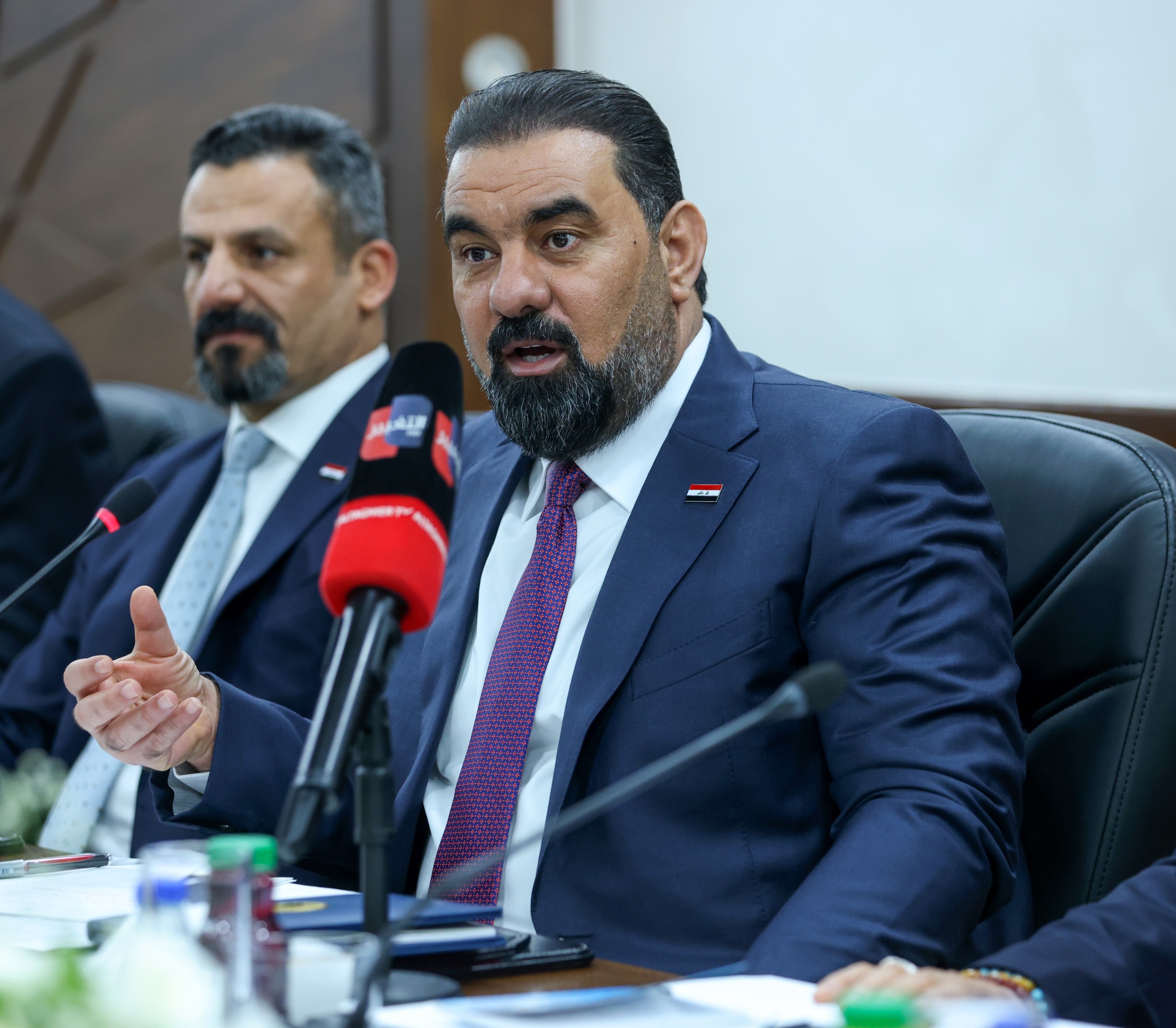 القاضي والحلبوسي يؤكدان عمق العلاقات الأردنية العراقية والحرص على تطويرها في المجالات كافة