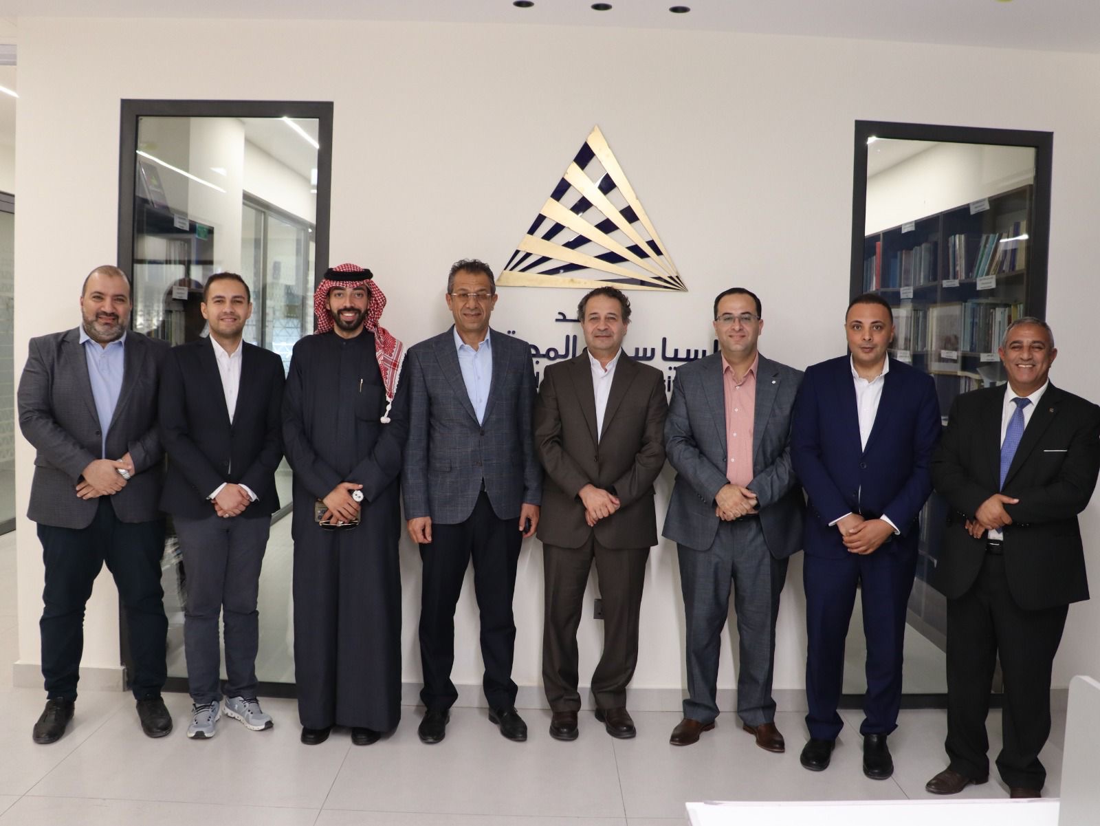 حزب الإصلاح يزور معهد السياسة والمجتمع ويبحث آفاق التعاون المشترك