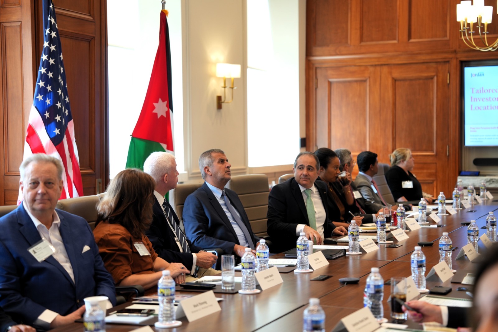 واشنطن: جولة اقتصادية لوزيري الطاقة والاستثمار واهتمام أمريكي بالفرص الاستثمارية في الأردن