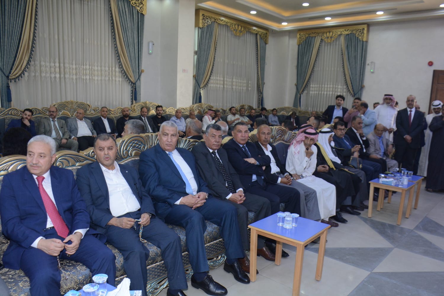 العدوان والعموش نسايب …… العدوان طلب والقلاب أعطى