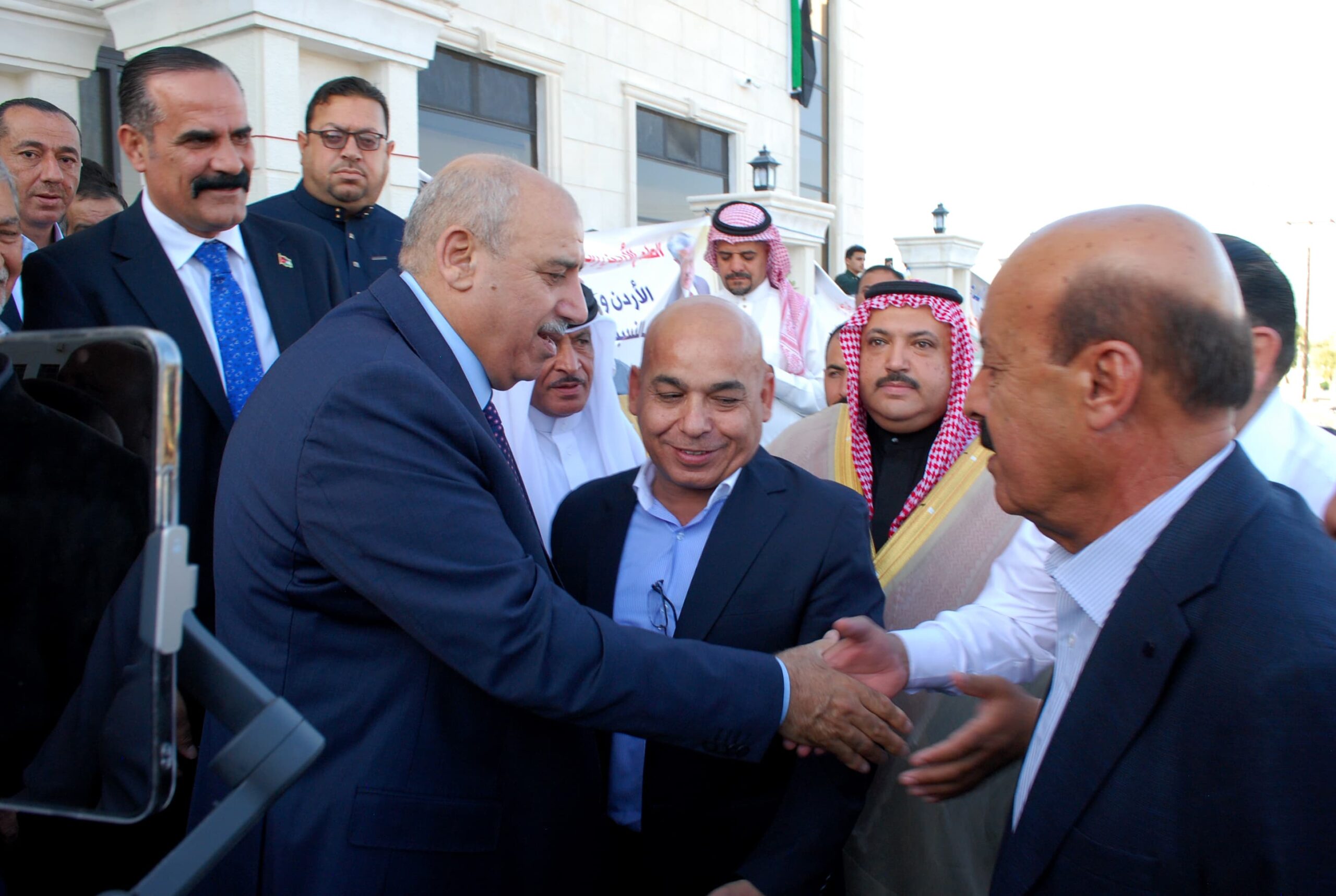 رئيس النواب يشارك عشائر الدعجة الاحتفال بالأعياد الوطنية