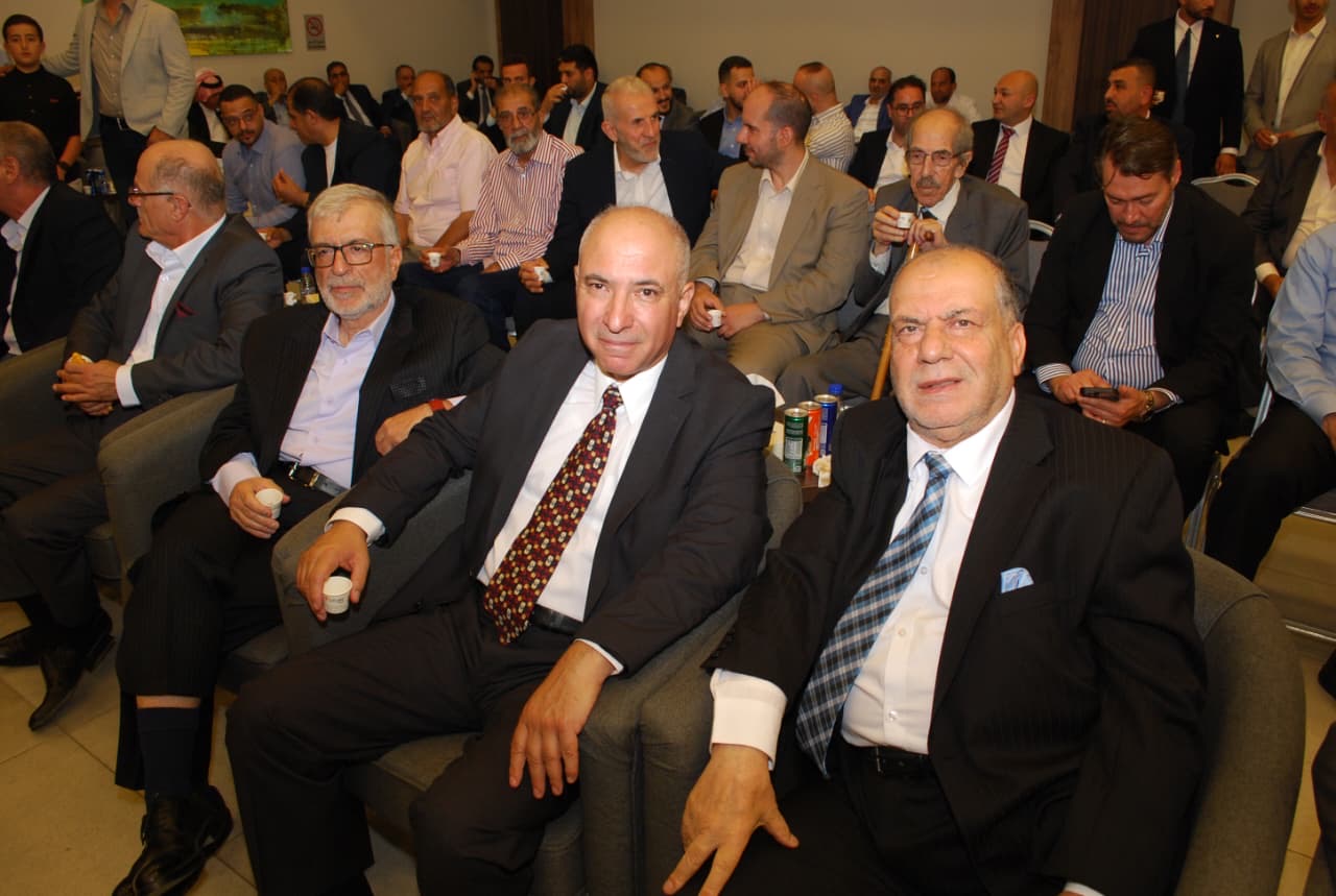 العزة والشوابكة نسايب.. دودين طلب وجابر اعطى- صور