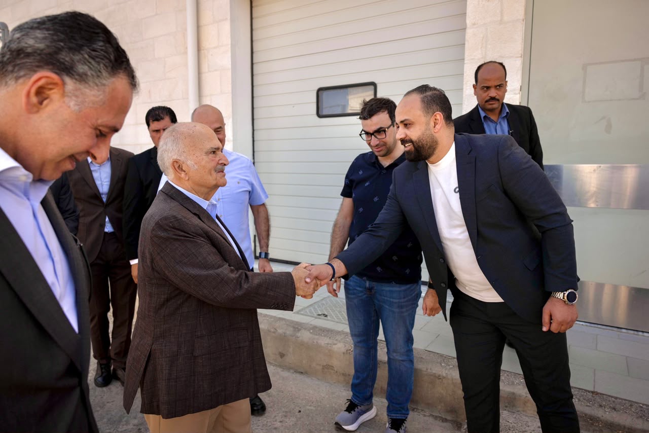 الأمير الحسن يزور مخابز جواد الحديثة ويشيد بدور الصناعة الوطنية في دعم الاقتصاد