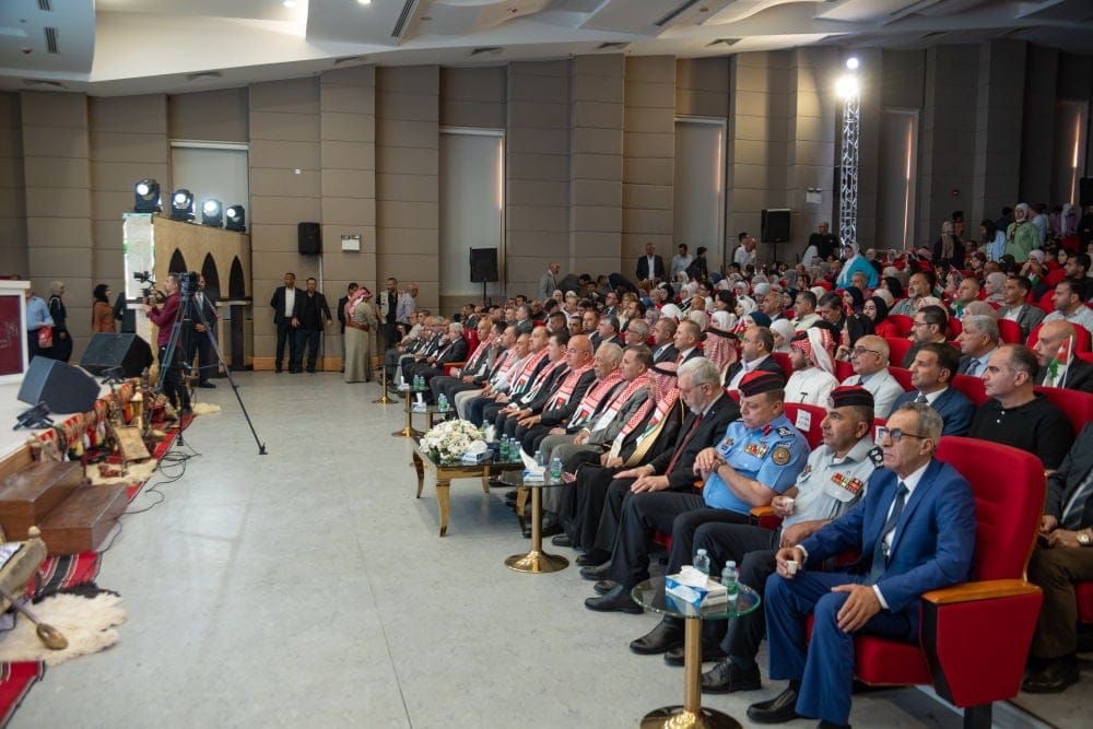 العيسوي يرعى احتفالات الجامعة الهاشمية بالعيد الثمانين لاستقلال المملكة