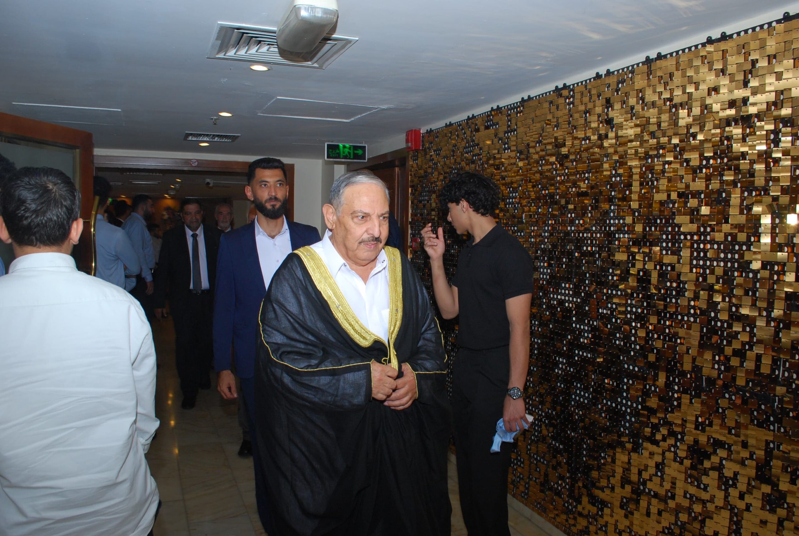 المومني طلب والباشا غازي الطيب أعطى