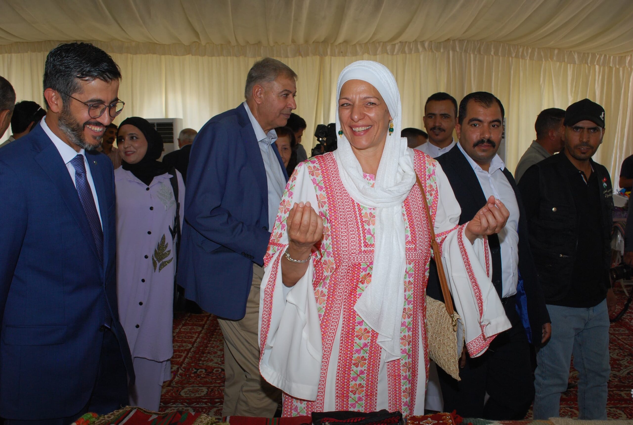 إنطلاق فعاليات مهرجان الجميد والسمن العاشر في حدائق الحسيين