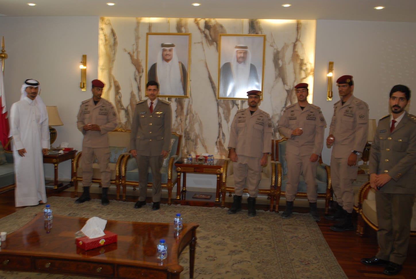 سفارة قطر في الأردن تستقبل المعزين بوفاة الأمير الوالد الشيخ حمد بن خليفة آل ثاني