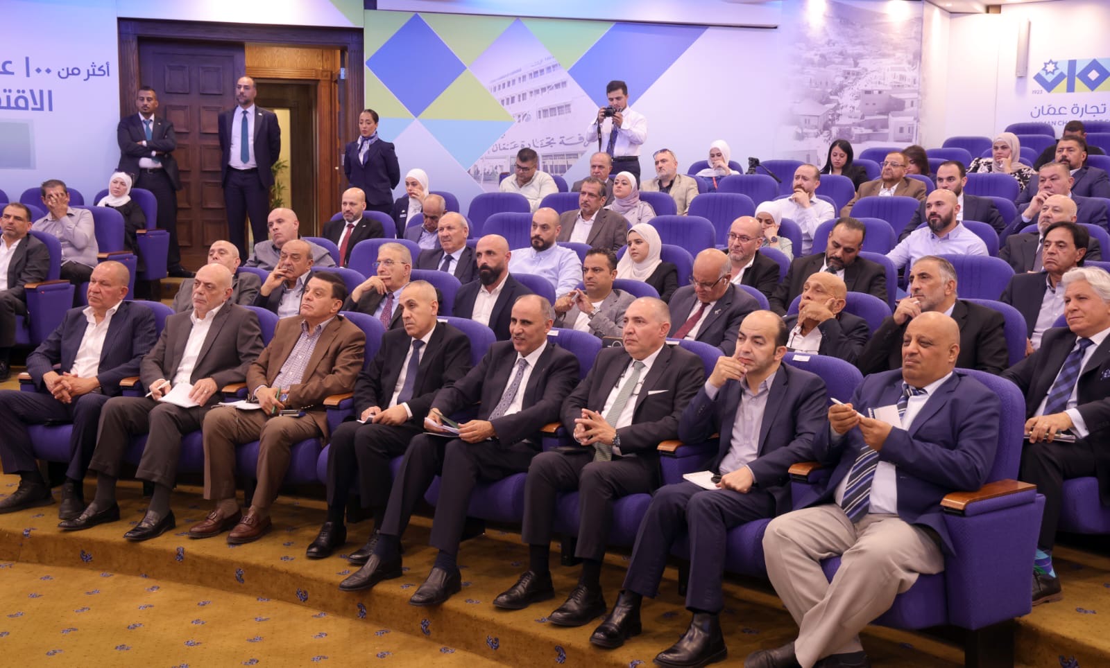الضمان الاجتماعي وتجارة عمّان يبحثان دعم القطاعات المتأثرة بالتطورات الإقليمية