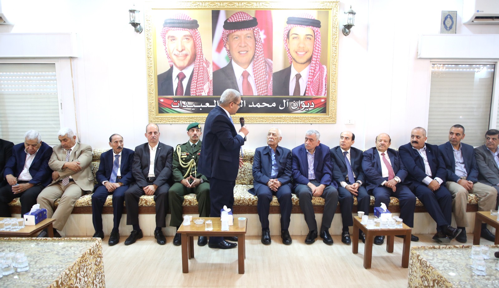 مندوبا عن الملك وولي العهد.. العيسوي يعزي عبيدات والذيب ومشعل والبدري