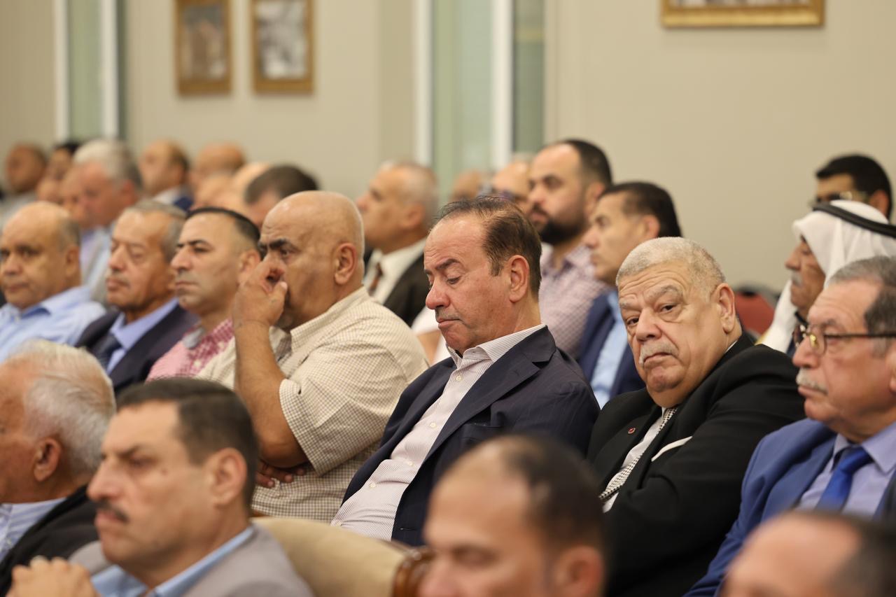 بالصور.. حفل اشهار كتاب «ما هذه الفوضى الموجودة على مكتبك؟» للكاتب ماجد جورج أبو عطا