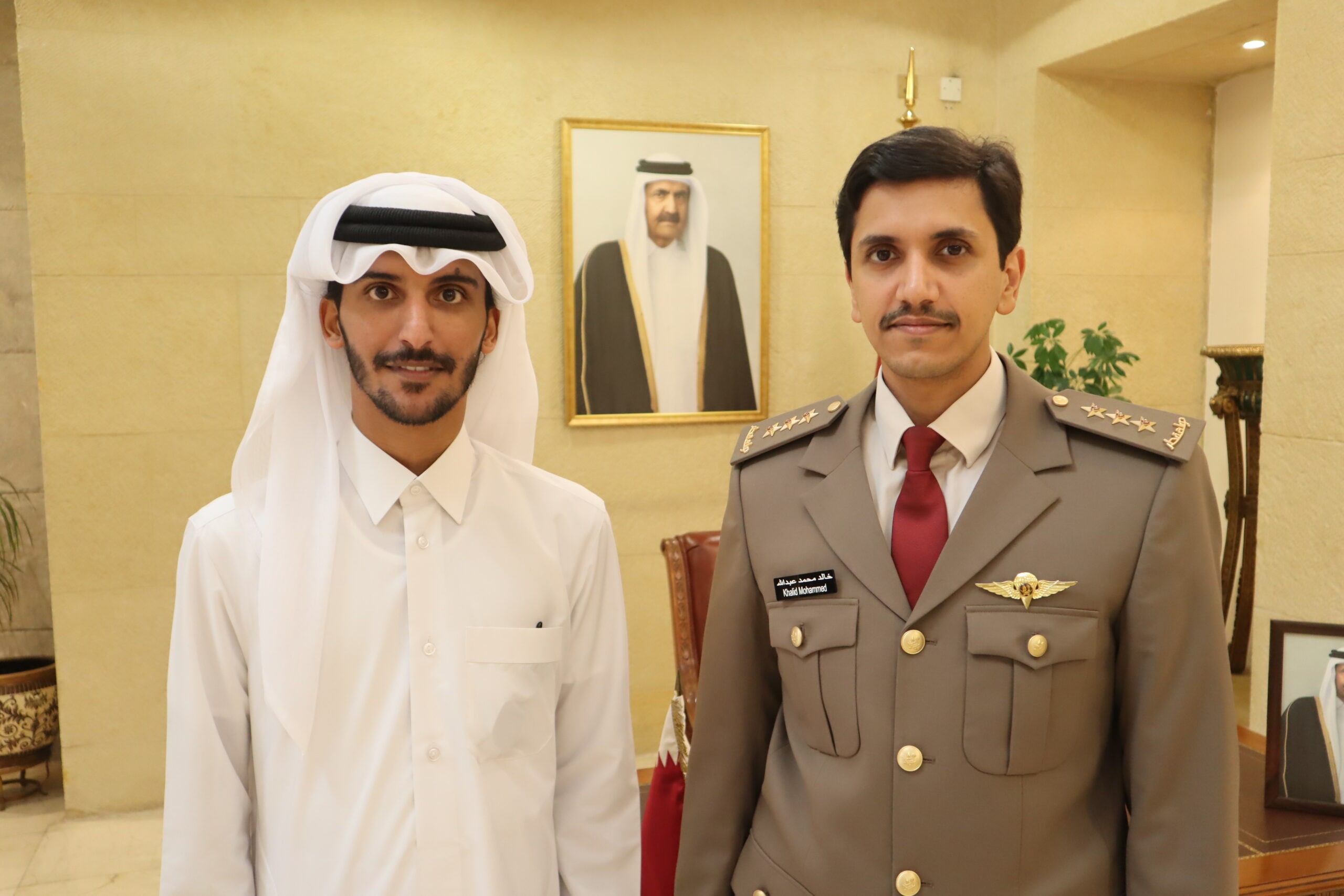 سفارة قطر في الأردن تستقبل المعزين بوفاة الأمير الوالد الشيخ حمد بن خليفة آل ثاني
