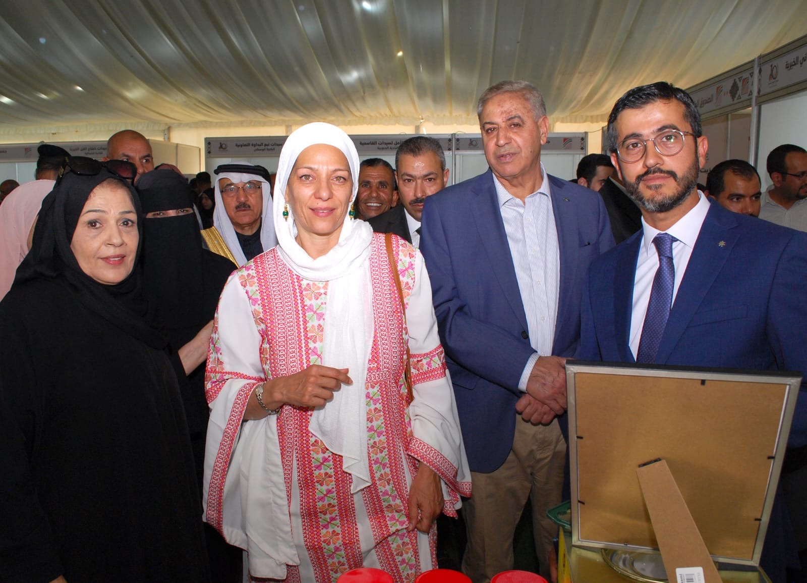 إنطلاق فعاليات مهرجان الجميد والسمن العاشر في حدائق الحسيين