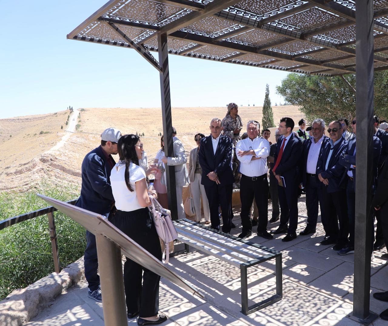 تدشين المرحلة التنفيذية لمشروع تطوير موقع مكاور الأثري لتعزيز التنمية المحلية المستدامة