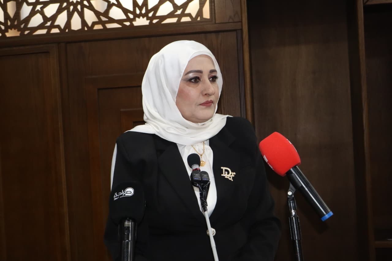 "اتحاد الكتاب" يكرّم عددا من الصحافيين والعاملين بالإعلام