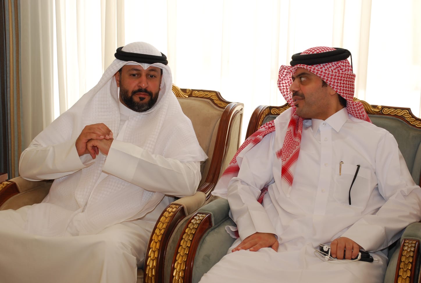 سفارة قطر في الأردن تستقبل المعزين بوفاة الأمير الوالد الشيخ حمد بن خليفة آل ثاني