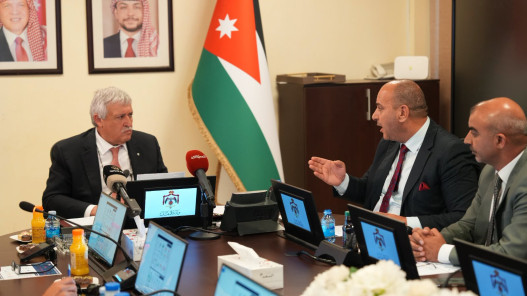 صورة حول : القطامين: المرحلة الثانية للنقل المنتظم نقلة نوعية تربط المحافظات القطامين: المرحلة الثانية للنقل المنتظم نقلة نوعية تربط المحافظات