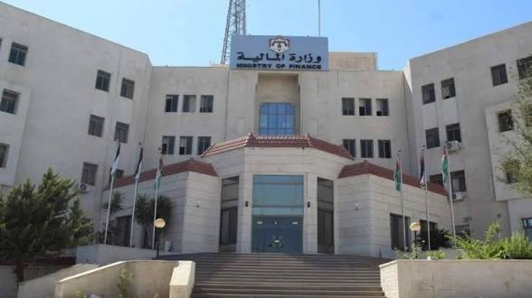 الحكومة الأردنية ملتزمة بوضع الدين في مسار تنازلي كنسبة من الناتج المحلي الإجمالي إلى ما دون 80% من الناتج المحلي الإجمالي