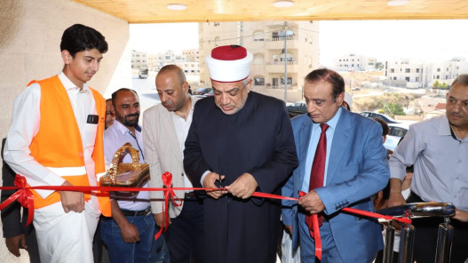 صورة حول : وزير الأوقاف يفتتح مسجد إسكان الكهرباء الكبير في القويسمة وزير الأوقاف يفتتح مسجد إسكان الكهرباء الكبير في القويسمة