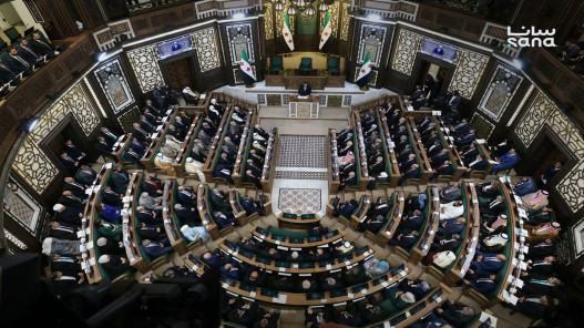 صورة حول : مجلس الشعب الانتقالي في سوريا يعقد أولى جلساته مجلس الشعب الانتقالي في سوريا يعقد أولى جلساته