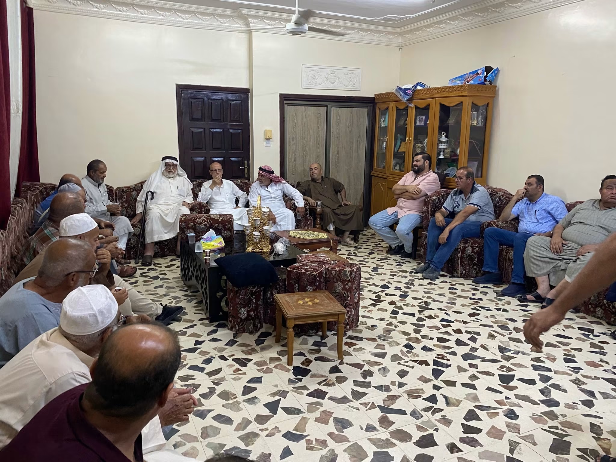 صورة حول : عشيرة الرياطي تؤكد ثقتها بالقضاء وتجدد الولاء للقيادة الهاشمية عشيرة الرياطي تؤكد ثقتها بالقضاء وتجدد الولاء للقيادة الهاشمية