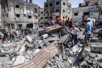 استشهاد طفل وإصابة آخر بقصف مسيرة إسرائيلية شرق غزة