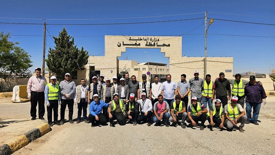 صورة حول : مبادرة تطوعية في معان تحت شعار "نظافتنا حاضرتنا" مبادرة تطوعية في معان تحت شعار "نظافتنا حاضرتنا"