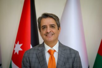 أمام معالي وزير الشباب