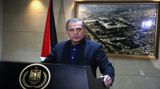 صورة حول : أبو ردينة: الاحتلال لن يفرض شرعية لجرائمه في فلسطين أبو ردينة: الاحتلال لن يفرض شرعية لجرائمه في فلسطين