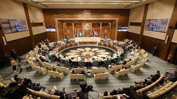 صورة حول : أمين عام الجامعة العربية يؤكد تضامنه المطلق مع الأردن في مواجهة الاعتداءات الإيرانية أمين عام الجامعة العربية يؤكد تضامنه المطلق مع الأردن في مواجهة الاعتداءات الإيرانية