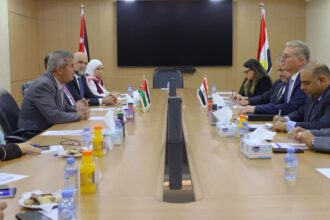 الأردن ومصر يبحثان إطلاق مشروعات استراتيجية مشتركة في الطاقة والتعدين