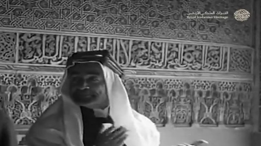 صورة حول : "التراث الملكي" تستذكر زيارة الملك عبدالله الأول التاريخية إلى إسبانيا عام 1949 "التراث الملكي" تستذكر زيارة الملك عبدالله الأول التاريخية إلى إسبانيا عام 1949