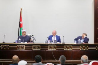 خلال لقائه الأئمة والخطباء.. الفايز يؤكد أهمية صون اللغة العربية