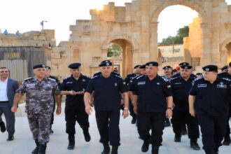 مدير الأمن العام يتفقّد موقع مهرجان جرش