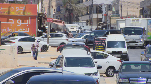 صورة حول : أمانة عمّان: الاصطفاف العشوائي يعيق السير بجمال قطيوقة أمانة عمّان: الاصطفاف العشوائي يعيق السير بجمال قطيوقة