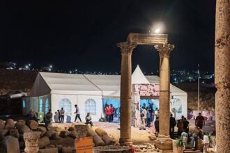 البيت الجرشي يستقبل زوار المهرجان بعبق التراث الأصيل
