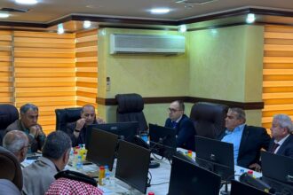 وزير الإدارة المحلية يلتقي رؤساء لجان مجالس المحافظات