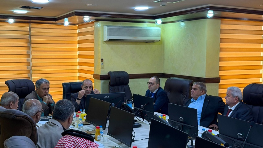 صورة حول : وزير الإدارة المحلية يلتقي رؤساء لجان مجالس المحافظات وزير الإدارة المحلية يلتقي رؤساء لجان مجالس المحافظات